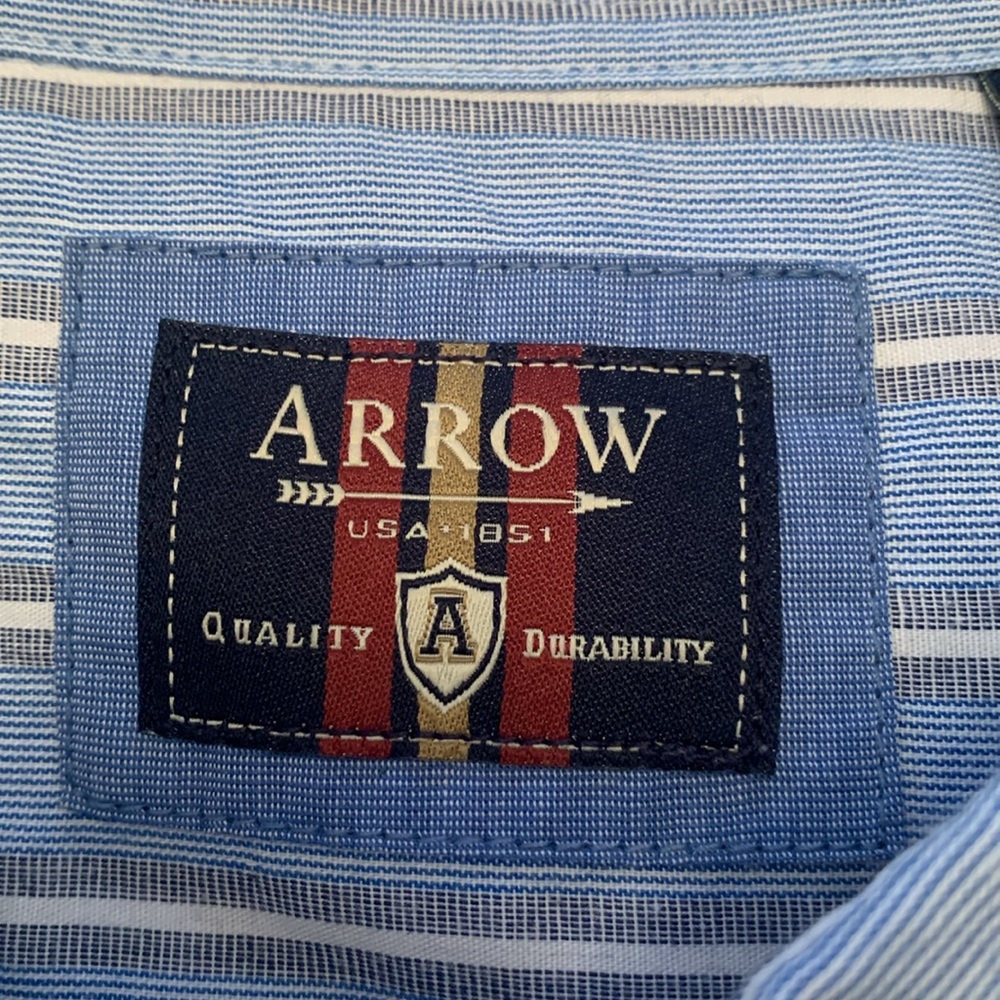 Arrow Button down Shirt - Picture 2 of 8